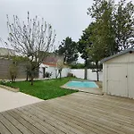 Bright House With Private Pool In * La Rochelle (Charente-Maritime)