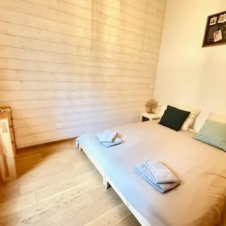 Bright House With Private Pool In *